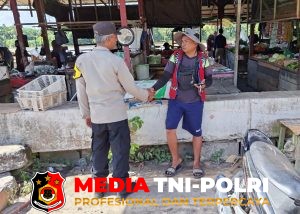 Jaga Sitkamtibmas, Polsek Hanau Gelar Patroli Dialogis