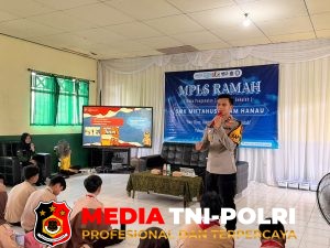 Kapolsek Hanau Tekankan Bahaya Narkoba dan Pentingnya Tertib Lalin di SMPN Satap 4 Hanau