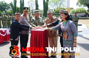 Pangdam XXII/TB dan Gubernur Kalteng Resmikan Patung Jenderal Sudirman serta Tambun Bungai di Palangka Raya