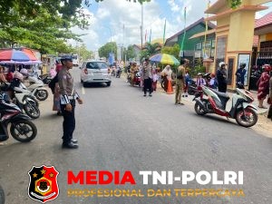 Pamapta Polres Seruyan Laksanakan Pengaturan Arus Lalin saat Jam Pulang Sekolah