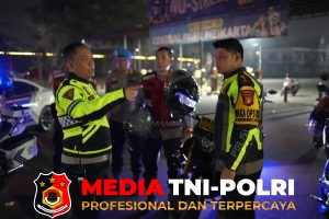 Wakapolres Metro Bekasi Pimpin Patroli Skala Besar Antisipasi Kejahatan Jalanan dan Gangguan Kamtibmas