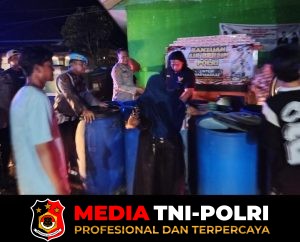 Polres Serang Salurkan 8.000 Liter Air Bersih untuk Warga Desa Keserangan Terdampak Kekeringan