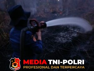 Lahan Seluas Satu Hektar di Jalan Jenderal Sudirman Sampit Terbakar, Damkarmat Kotim Lakukan Pemadaman