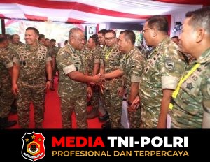 Bekali Dansatkowil, Wakasad Tekankan Pentingnya Komunikasi