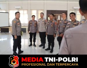 Wakapolres Tanggamus Beri Arahan Personel yang Mutasi, Tekankan Tugas dan Hindari Pelanggaran