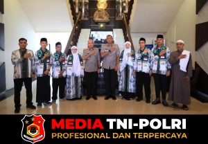 Kapolda Banten Lepas 7 Personel Polda Banten ke Tanah Suci untuk Tunaikan Ibadah Umrah