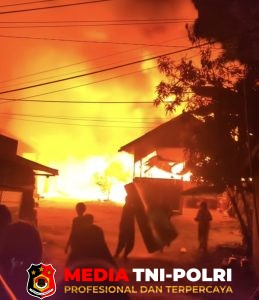 Kebakaran Hebat Terjadi di Permukiman Padat Gg Hati-Hati Baamang, Petugas Masih Lakukan Penanganan
