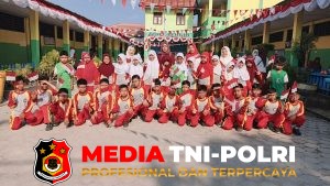 SDN 1 MBH Ketapang Meriahkan HUT RI yang ke-81 dengan Dengan Jalan Santai