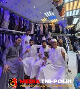 Kaperwil Media TNI-POLRI Kalteng Berkunjung ke Kanz Al Madinah, Toko Bos Anwar di Madinah