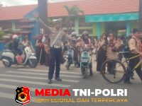 Polres Seruyan - Demi Keselamatan Pelajar, Satlantas Polres Seruyan Atur Lalu Lintas Saat Jam Pulang Sekolah
