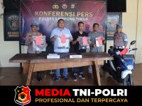 Pelaku Pembunuhan - ‎Pelaku Pembunuhan dan Perampokan di Lampung Timur Terungkap, 29 Luka Tusuk di Tubuh Korban