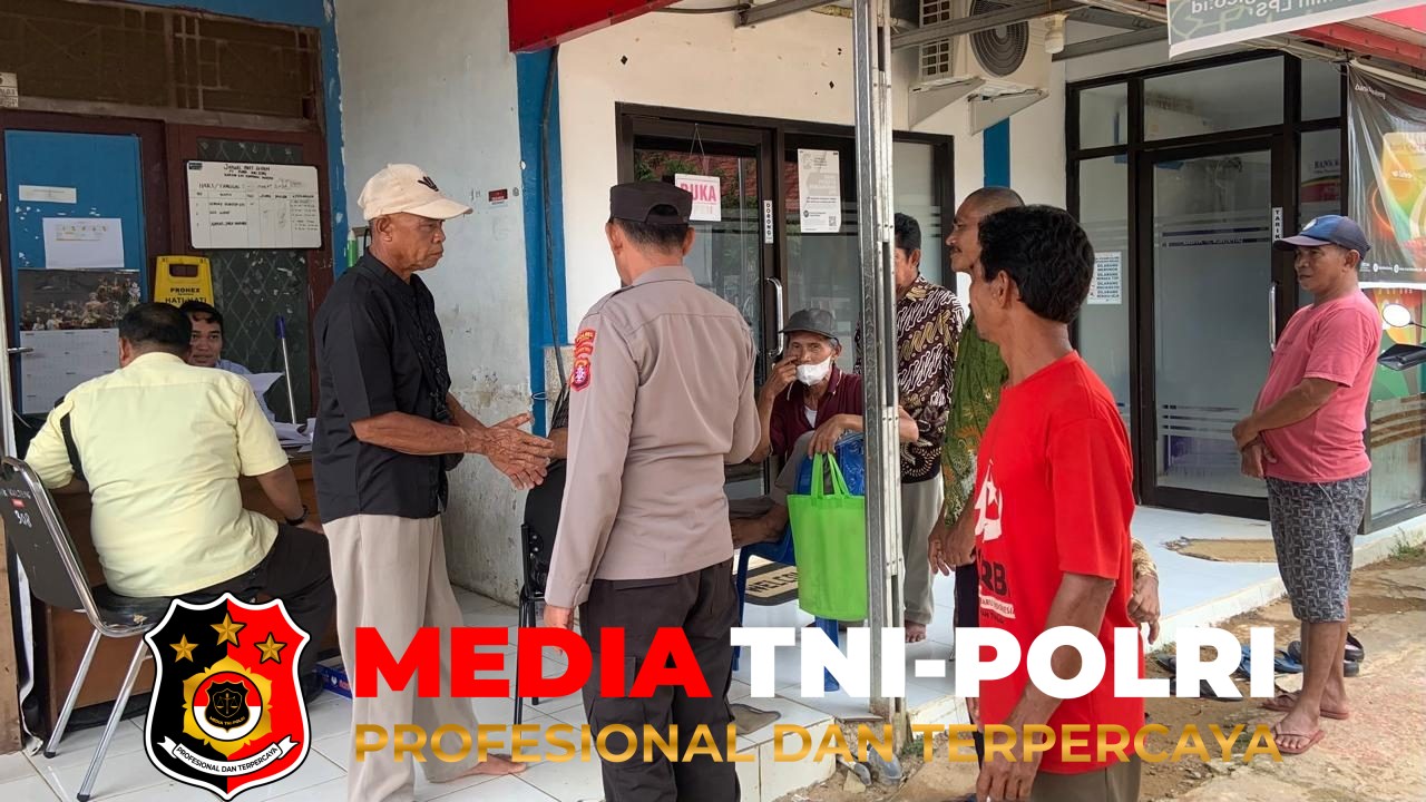 Polsek Seruyan - Dekatkan Diri dengan Warga, Polsek Seruyan Hulu Gelar Patroli Dialogis di Tumbang Manjul