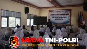 TNI Masuk - TNI Masuk Kelas, Pelda Hadi Berikan Materi Wawasan Kebangsaan kepada Siswa SMKN 1 Kismantoro