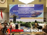 Sekjen Kemendagri - Sekjen Kemendagri Ajak DPRD Jatim Perkuat Pengawasan APBD Berbasis Data