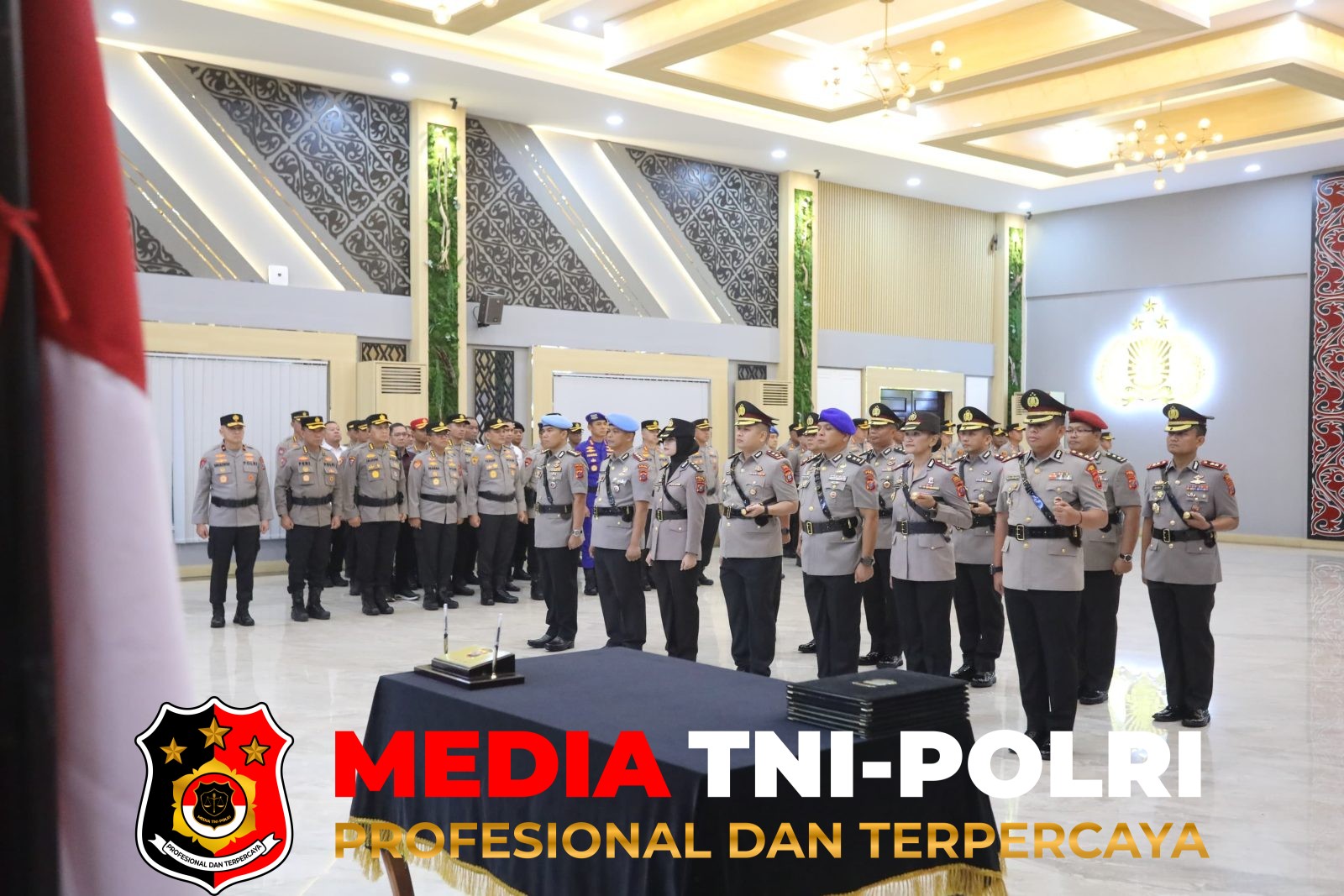 Polres Simalungun - Estafet Kepemimpinan Polres Simalungun, AKBP Hendri Nupia Dinka Barus Resmi Gantikan AKBP Marganda Aritonang