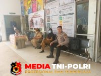 Polsek Sebangki - Peduli Kesehatan Warga, Polsek Sebangki Sambangi Puskesmas dan Ingatkan Bahaya Kabut Asap