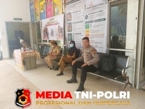 Peduli Kesehatan Warga, Polsek Sebangki Sambangi Puskesmas dan Ingatkan Bahaya Kabut Asap