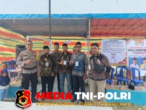 Polsek Cikarang - Polsek Cikarang Barat Amankan Tahap Pemungutan Suara Pilkades Serentak 2026