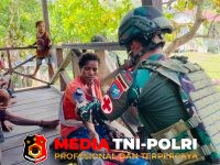 Yonif 645/GTY - Peduli Kesehatan Masyarakat, Satgas Yonif 645/GTY Gelar Pelayanan Kesehatan dan Anjangsana di Benawa