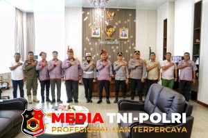 Kapolres Simalungun - Kapolres Simalungun Sambangi Bupati, Perkuat Sinergi Jaga Kamtibmas dan Pelayanan Publik