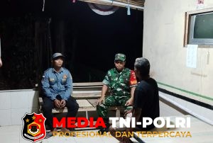 Demi Terciptanya Keamanan Dan Kenyamanan Malam Hari, Ini Peran Babinsa Diwilayah