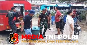 Kodim 0420/Sarko Turun Langsung Salurkan Air Bersih, Wujud Nyata Kepedulian TNI AD kepada Masyarakat