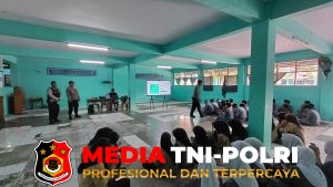 Polsek Kedungwaringin Sosialisasikan Pemahaman AI kepada Pelajar SMK Karya Bakti 2