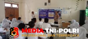 Polsek Cibarusah Sosialisasikan Penerimaan Murid Baru SMA Kemala Taruna Bhayangkara di SMPN 1 Cibarusah