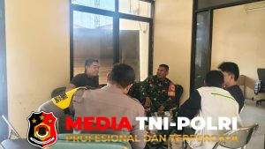 Polsek Serang Baru Sambangi Tokoh Masyarakat Sirnajaya, Ajak Perkuat Kamtibmas