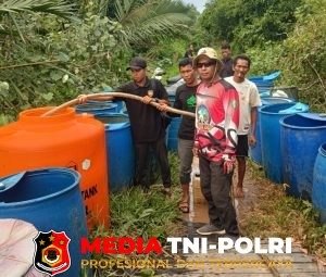 Pemkab Kotim Salurkan Bantuan Air Bersih ke Desa Bapinang Hilir Laut