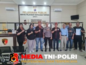 DPP Betang Mandau Talawang Dampingi Ahli Waris H. Hairun HD Buat Laporan Polisi di Polres Seruyan