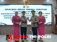 Serah Terima - Serah Terima Jabatan Kapolres Kotawaringin Timur di Mapolda Kalteng