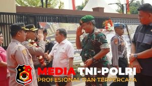 Komandan Kodim 1015/Sampit Hadiri Prosesi Penyambutan Kapolres Kotim