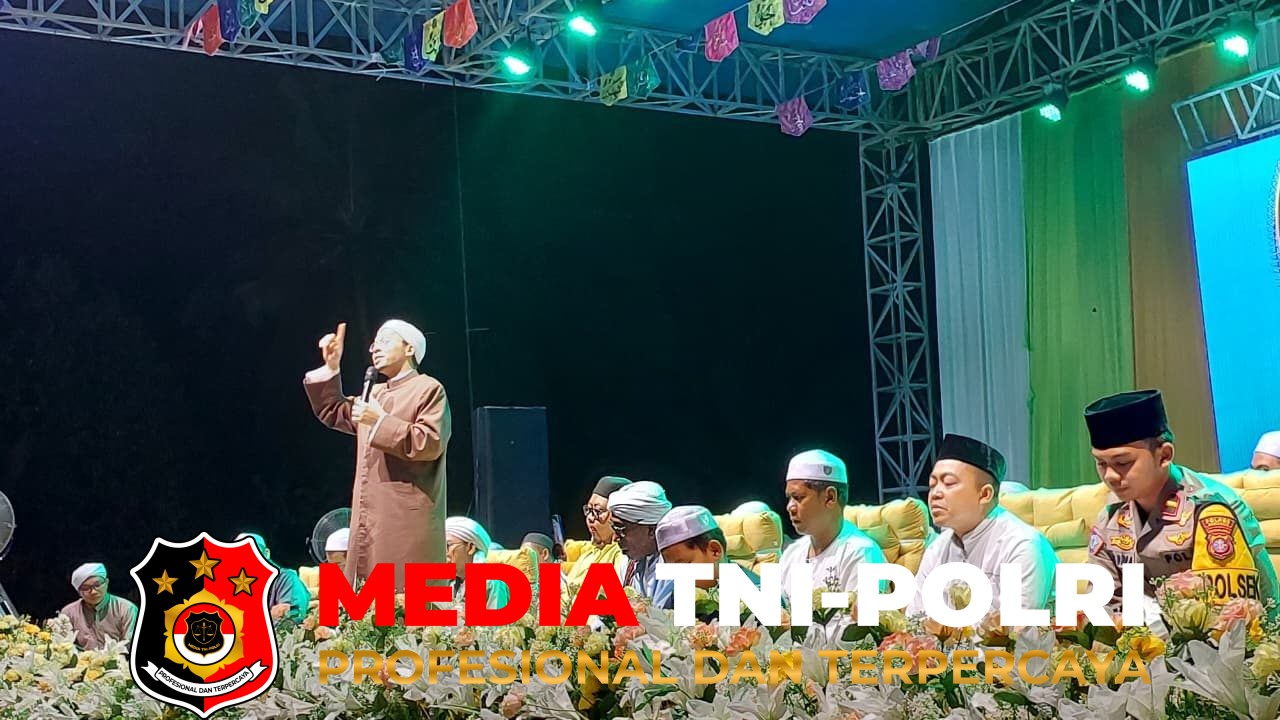 Seribu Jamaah - Seribu Jamaah Padati Maulid Agung di Pembuang Hulu II, Kapolsek Hanau: Momentum Pererat Silaturahmi