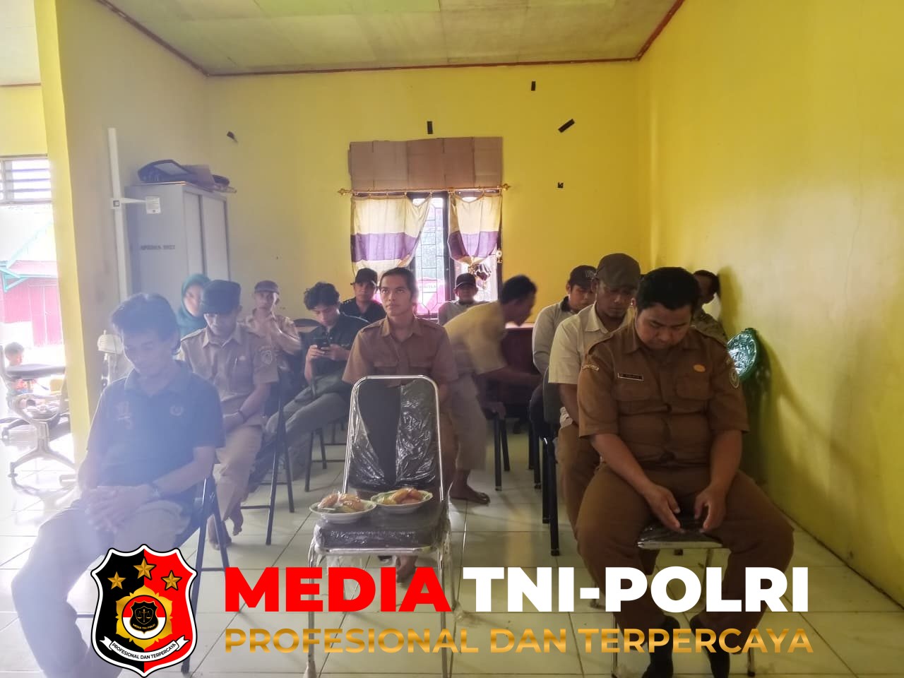 Bhabinkamtibmas - Rencanakan Program 2027, Bhabinkamtibmas Kawal Musyawarah Penyusunan RKPDes Bukit Buluh