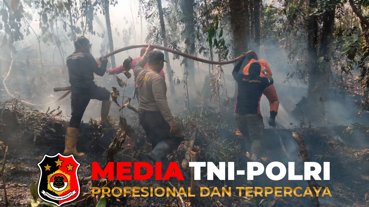 Medan Sulit - Medan Sulit Dilalui, Tim Gabungan Pastikan Titik Api di Tumbang Manjul Padam Total
