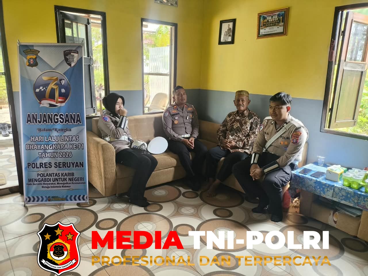 Polres Seruyan - Peringati HUT Lantas ke-71, Satlantas Polres Seruyan Gelar Kegiatan Anjangsana ke Purnawirawan Polri