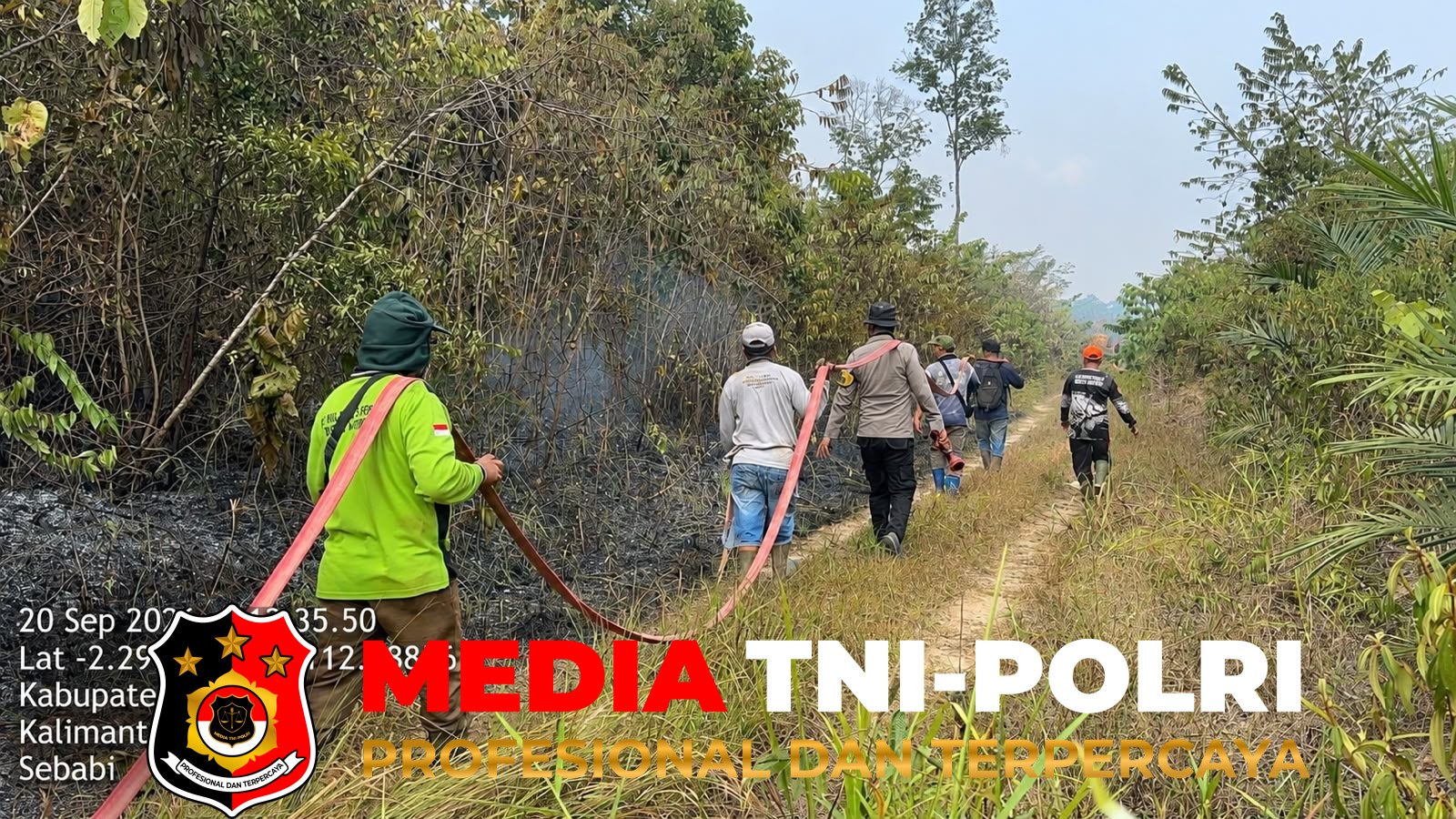 Polsek Seruyan - Karhutla Landa Tiga Wilayah di Batu Ampar, Polsek Seruyan Tengah dan Tim Satgas Karhutla Berjibaku Padamkan Api