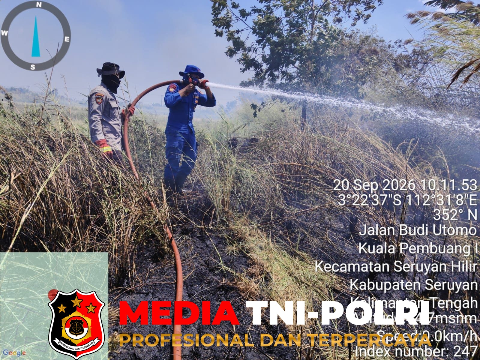 Karhutla - Respon Cepat, Tim Satgas Karhutla Seruyan Hilir Timur Padamkan Karhutla di Jalan Lingkar Kota