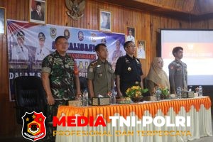 Cegah Rokok Ilegal Beredar, Polsek Seruyan Tengah dan Bea Cukai Gelar Sosialisasi ke Pelaku Usaha
