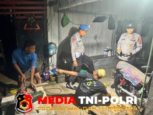 Jaga Kamtibmas Malam Hari, Polsek Seruyan Hilir Gelar Patroli Dialogis di Kuala Pembuang