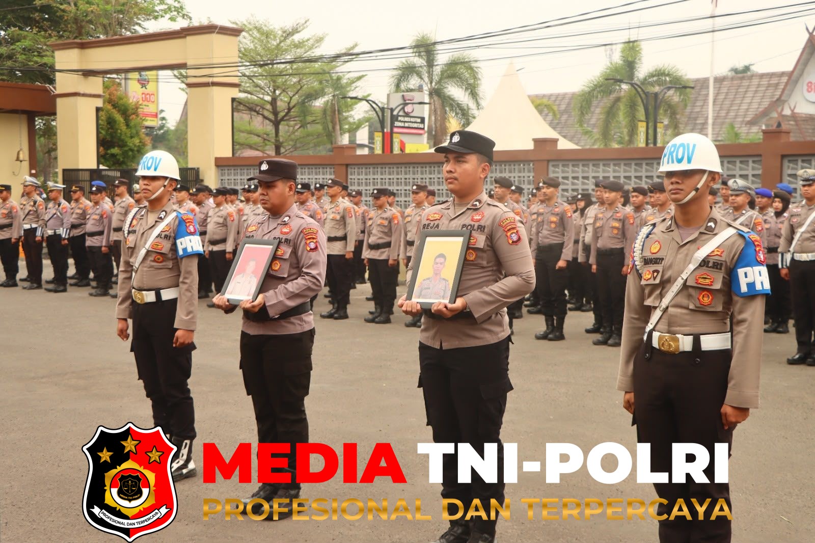 Kapolres Kotim - Kapolres Kotim Pimpin Upacara PTDH