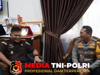 Kejari Kotim - Kapolres Kotim Laksanakan Silaturahmi ke Kejari Kotim