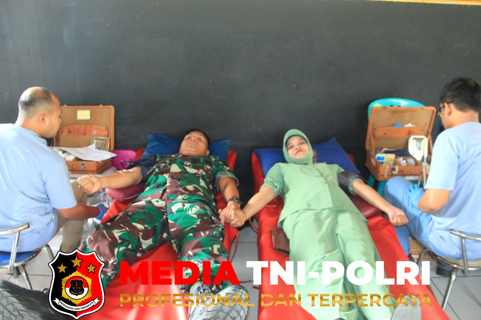 Kodim Sragen - Peringati Hut TNI dan Hut Kodam IV/Dip, Kodim Sragen Gelar Donor Darah