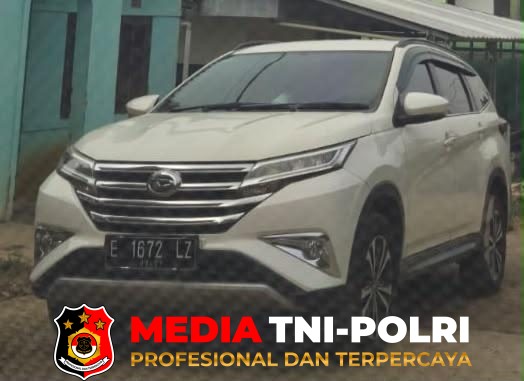 Polres Metro Bekasi - Polres Metro Bekasi Bersama Satresmob Bareskrim Polri Ungkap Dugaan Sindikat “Geser Tas”, Empat Terduga Pelaku Diamankan
