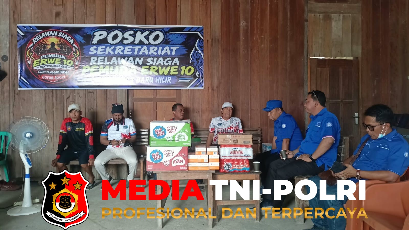 Kabut Asap - Kabut Asap Selimuti Sampit, PAN Kotim Turun Langsung Bagikan 4.000 Masker dan Logistik