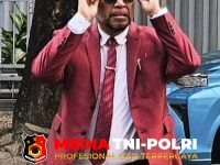 Pengacara Kondang - Pengacara Kondang Erles Rareral Desak Kapolda NTT Baru Bersihkan Kasus Korupsi, Khususnya di Ende
