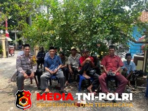 Polsek Tambelang Pererat Silaturahmi dengan Warga Desa Sukatenang, Ajak Masyarakat Aktif Menjaga Keamanan Lingkungan