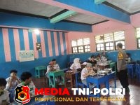 Polsek Cibarusah - Polisi Sahabat Pelajar, Polsek Cibarusah Hadir di SMK Al Amin Tanamkan Karakter Positif dan Semangat Menjaga Nama Baik Sekolah