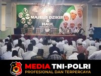 Ratusan Warga - Ratusan Warga Komunitas Madura Cileungsi Hadiri Acara Majelis Zikir dan Haol di Gedung Serbaguna Trade Center 